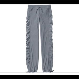 Athleta light grey joggers